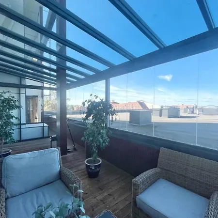 Kotimaailma - Premium 2 Bedroom With Terrace & Sauna Apartment Vantaa
